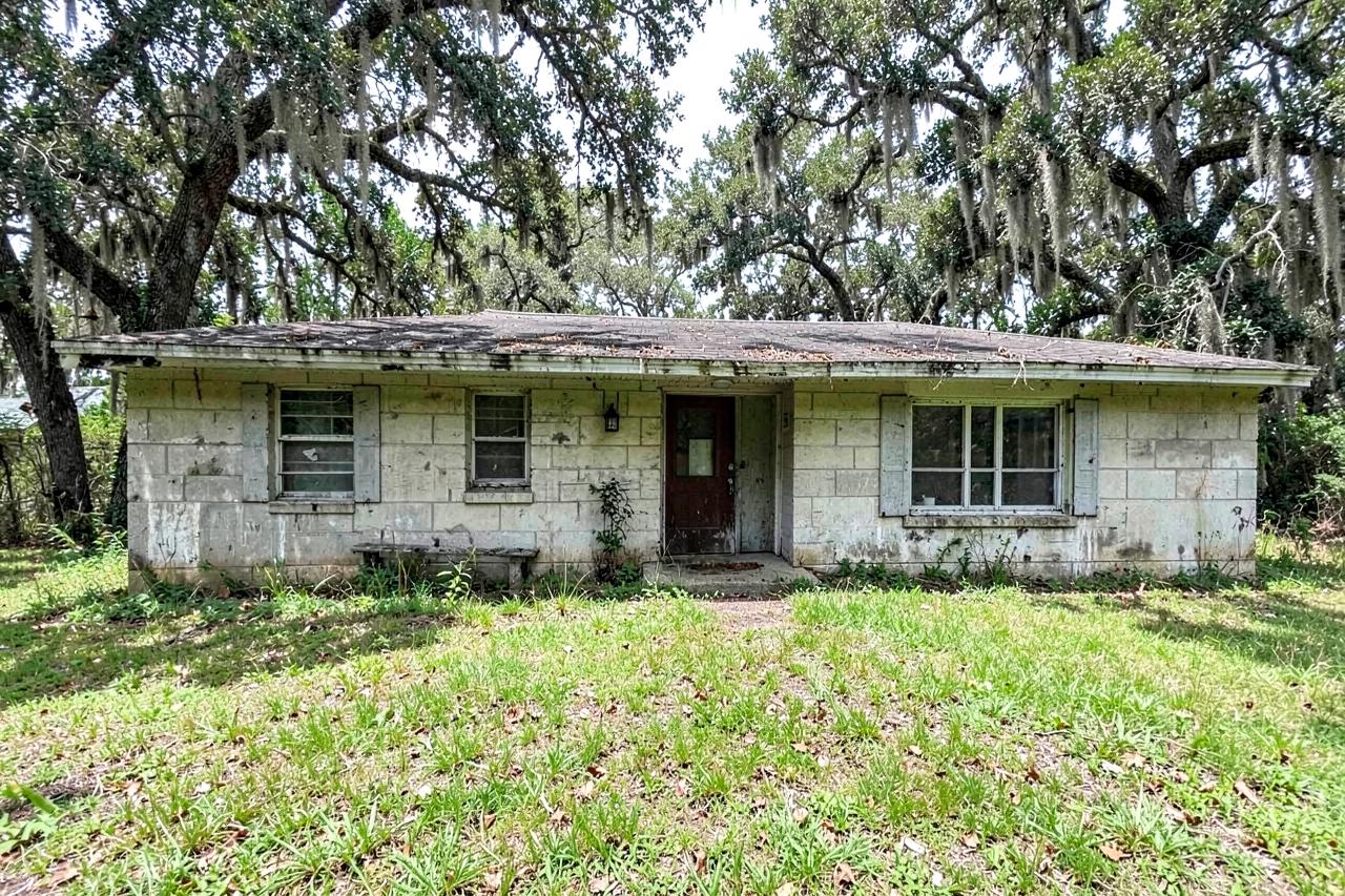 Winter Haven Block Ranch — Full Renovation Flip